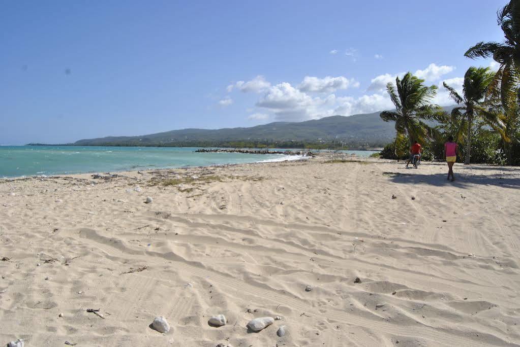 Hotel Loro Tuerto Barahona Exterior photo