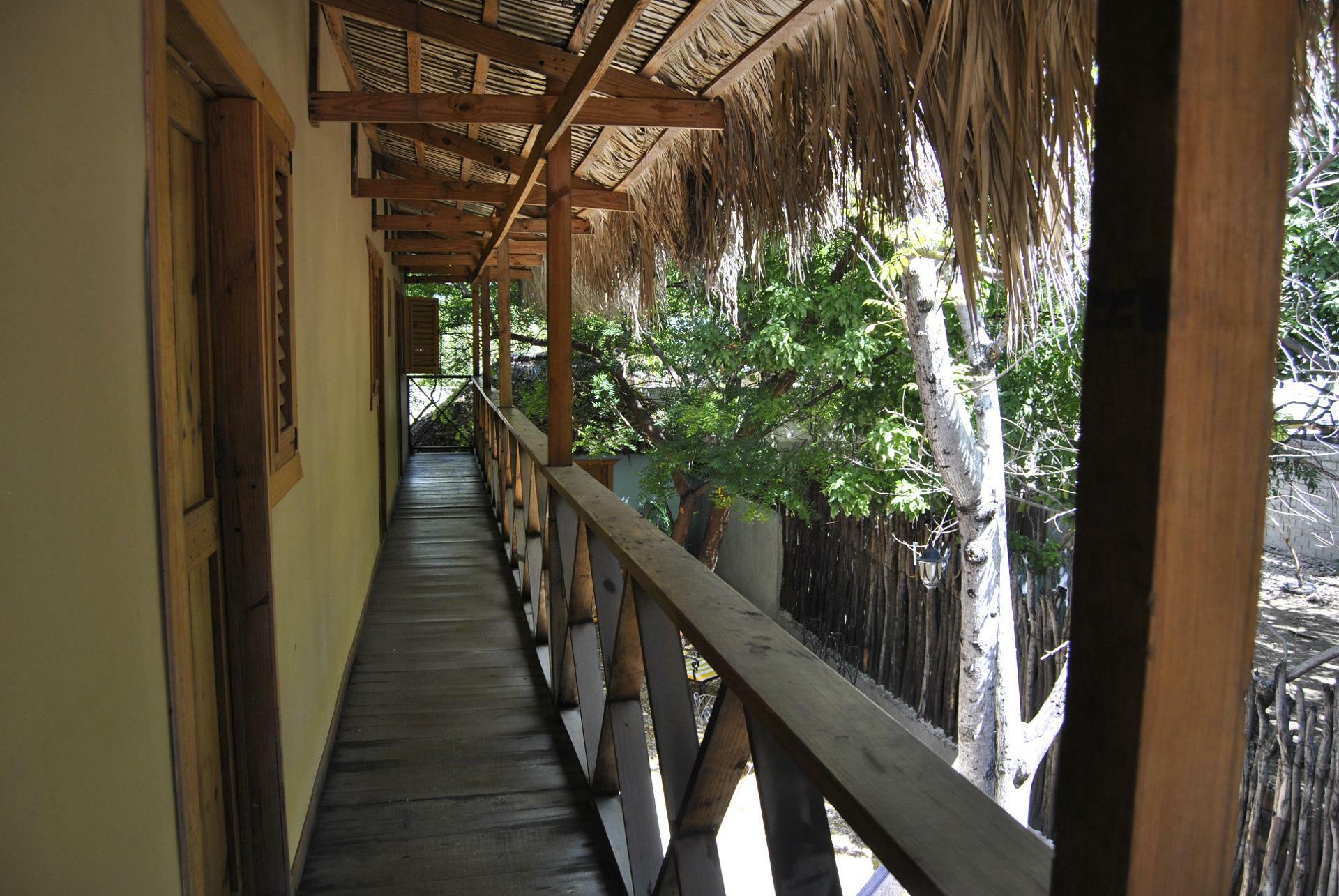 Hotel Loro Tuerto Barahona Exterior photo